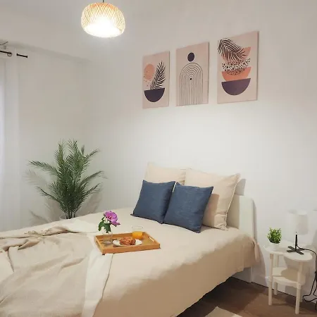 5 Bedroom In Downtown Ideal For Groups *