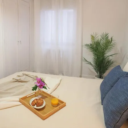 5 Bedroom In Downtown Ideal For Groups Apartman *